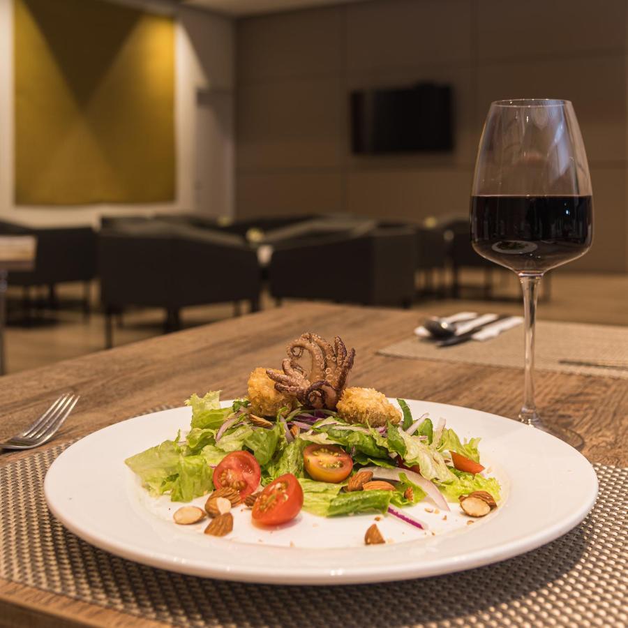 Sercotel Suites Bogota Norte Kültér fotó
